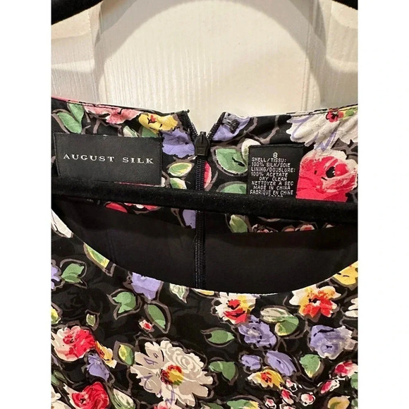 August Silk Women's Black Floral Short Sleeve Scoop Neck Back Zip Dress Size 8 - Picture 2 of 3